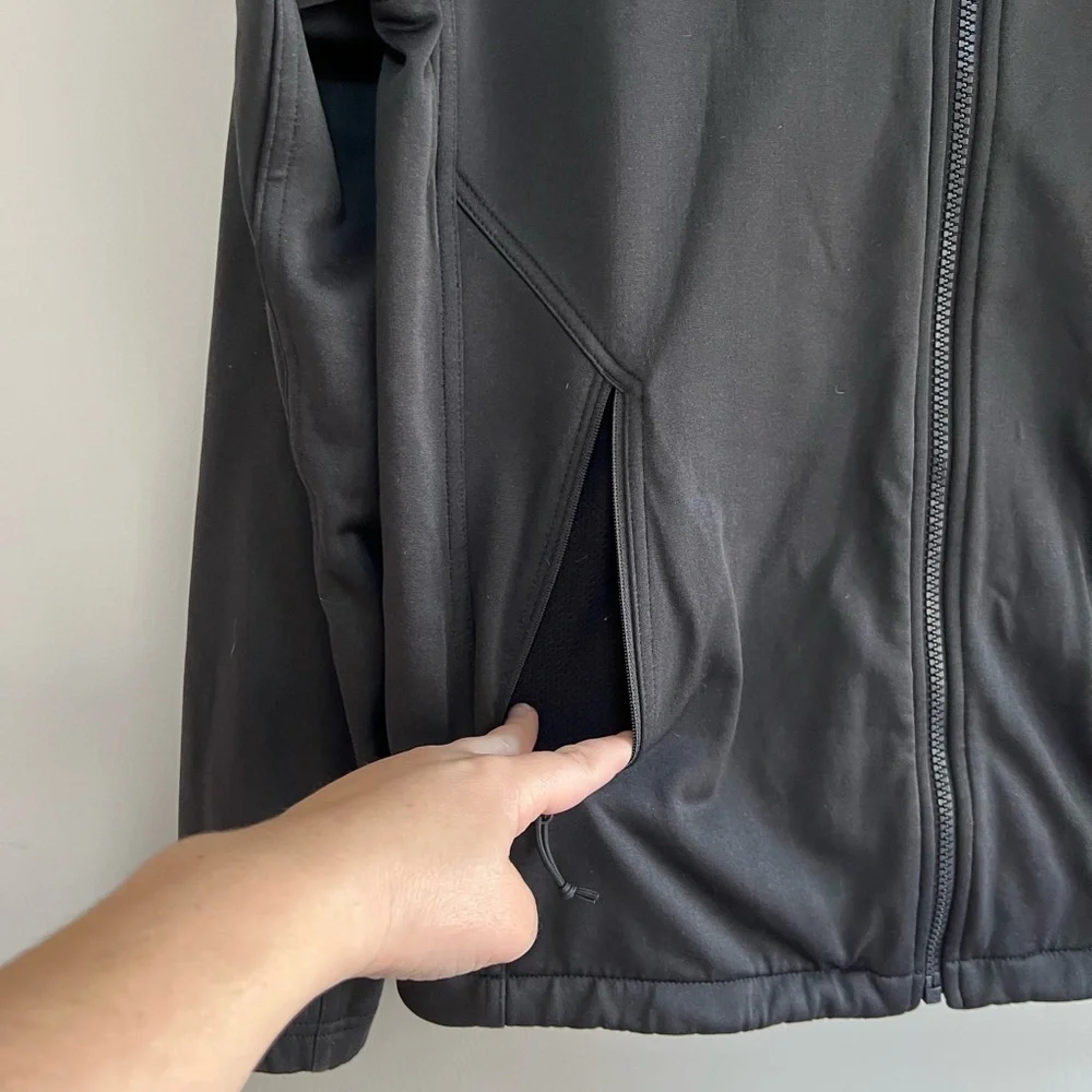 The North Face Men’s Apex Bionic Jacket in Black, size S